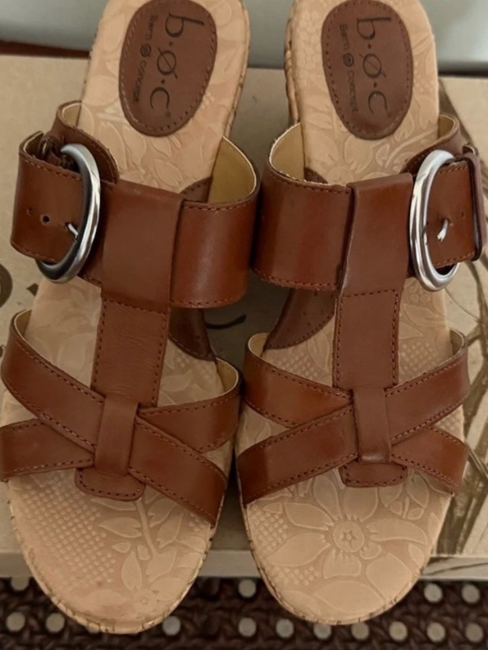 b.o.c. Tan Leather Buckle Wedge Sandals NEW with Box